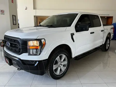 Ford F-150 Doble Cabina 4x2 V6 usado (2023) color Blanco financiado en mensualidades(enganche $174,128 mensualidades desde $13,315)