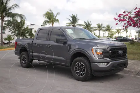 Ford F-150 Doble Cabina 4x4 V8 usado (2022) color Gris precio $695,000