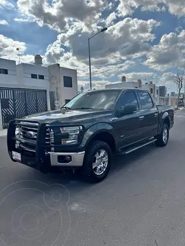 Ford F-150 XL 4x4 3.7L Cabina Regular usado (2015) color Gris precio $410,000