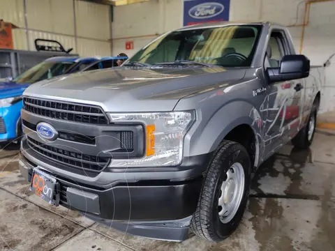 Ford F-150 Cabina Regular 4x2 V6 usado (2019) color plateado financiado en mensualidades(enganche $186,390 mensualidades desde $14,253)