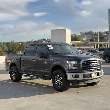 Ford F-150 XL 4x2 3.7L Doble Cabina usado (2015) color Gris Nocturno precio $265,000