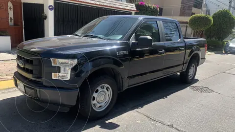 Ford F-150 Doble Cabina 4x2 V8 usado (2015) color Negro precio $365,000