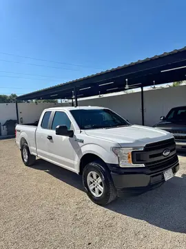 Ford F-150 Doble Cabina 4x4 V8 usado (2018) color Blanco precio $370,000