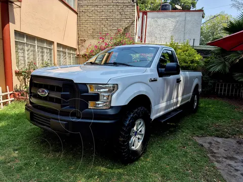 Ford F-150 Cabina Regular 4x2 V6 usado (2016) color Blanco Oxford precio $325,500