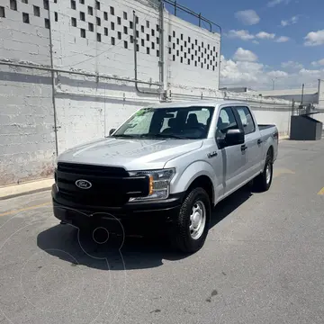 Ford F-150 Doble Cabina 4x4 V8 usado (2019) color Plata precio $435,000