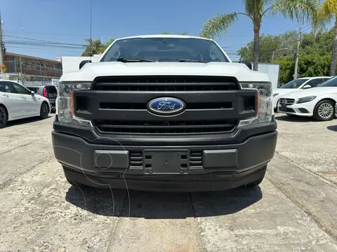 Ford F-150 Doble Cabina 4x2 V6 HEV usado (2020) color Blanco financiado en mensualidades(enganche $53,500 mensualidades desde $18,000)