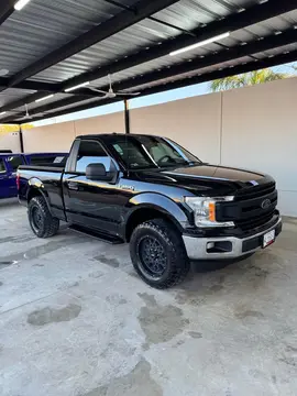 Ford F-150 Cabina Regular 4x2 V6 usado (2018) color Negro precio $435,000