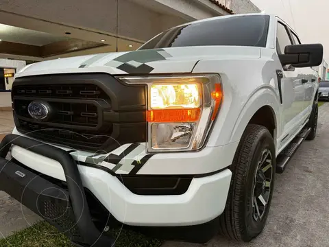 Ford F-150 Doble Cabina 4x2 V6 HEV usado (2022) color Blanco precio $758,000