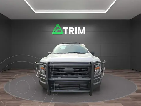 Ford F-150 Doble Cabina 4x4 V8 usado (2023) color Blanco precio $631,890