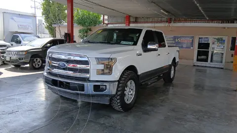 Ford F-150 XL 4x2 5.0L Doble Cabina usado (2016) color Blanco precio $420,000