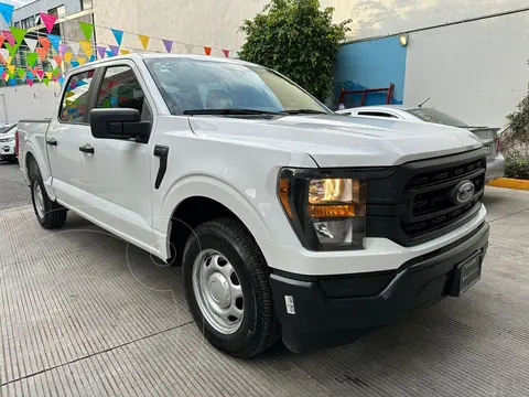 Ford F-150 Doble Cabina 4x2 V6 usado (2023) color Blanco precio $767,576