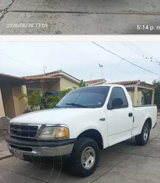 Ford F-150 Pick-up L6,4.9 S 1 3 usado (1997) color Blanco precio u$s11.500
