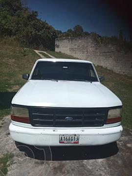 Ford F-150 Lariat Xlt V8,5.4i,16v A 1 3 usado (1997) color Blanco precio u$s1.800