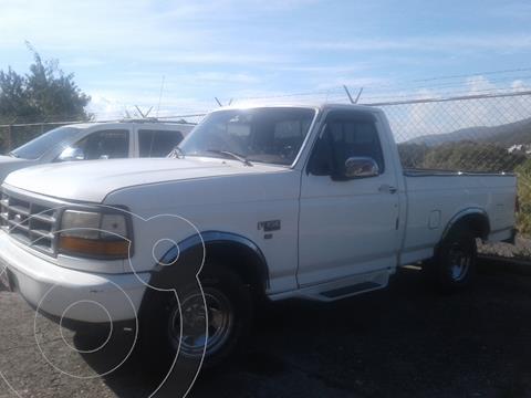 foto Ford F-150 Lariat Pick-up V8,5.4i,16v A 1 3 usado (1994) color Blanco precio u$s52.033
