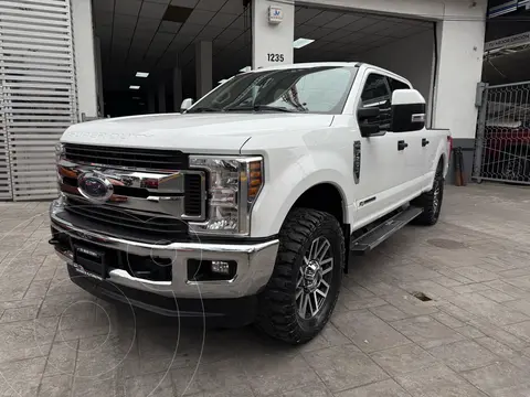 Ford F-250 Super Duty 6.7L Doble Cabina Diesel 4x4 Aut usado (2019) color Blanco precio $829,900