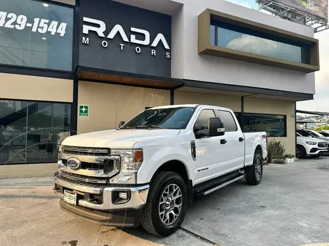 Ford F-250 XLT CD usado (2021) color Blanco precio $930,000