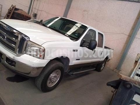 foto Ford F-250 XL 4.6L V8 4x4 usado (2007) color Blanco precio $315,000