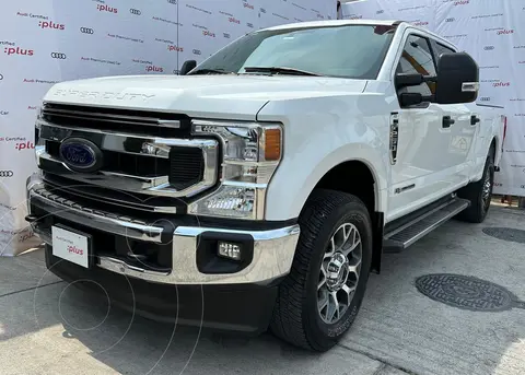 Ford F-250 XLT CD usado (2021) color Blanco precio $909,000