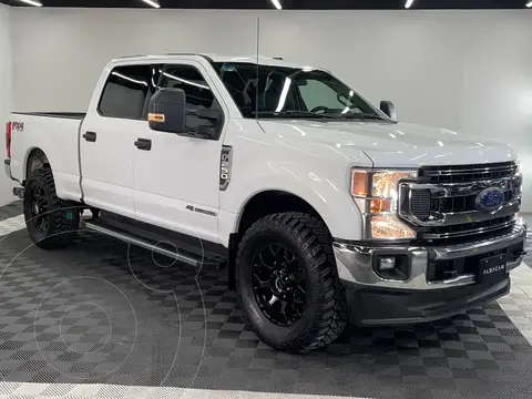 Ford F-250 XLT CD usado (2022) color Blanco precio $949,999