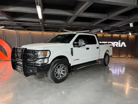 Ford F-250 XLT CD usado (2022) color Blanco precio $2,460,000