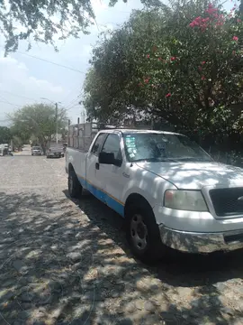 Ford F-250 Super Cab usado (2007) color Blanco precio $140,000