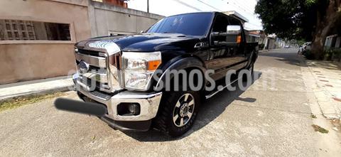 foto Ford F-250 6.2L Doble Cabina 4x4 usado (2012) color Negro precio Bs.15.000