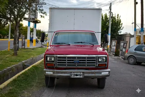 Ford F-350 Diesel usado (1986) color Rojo precio $15.000.000