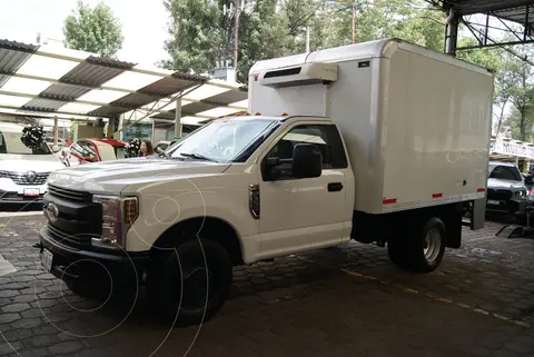 Ford F-350 XL 6.2L usado (2018) color Blanco Oxford precio $640,000