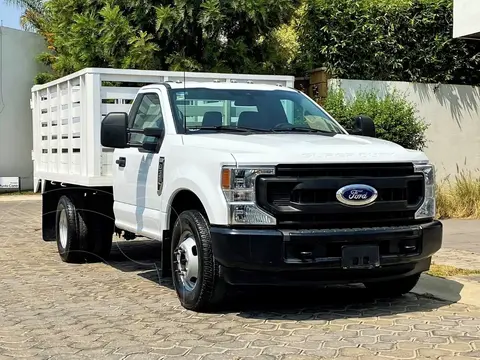 Ford F-350 XL usado (2022) color Blanco Oxford financiado en mensualidades(enganche $190,000)