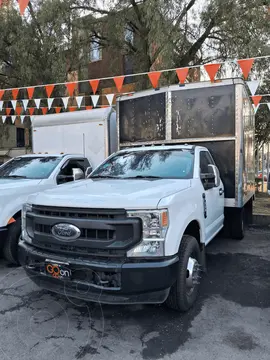 Ford F-350 XL usado (2022) color FORD B BLANCO precio $750,000