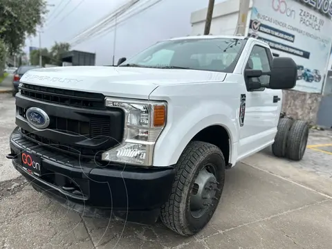 Ford F-350 XL usado (2022) color Blanco precio $779,000