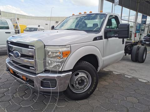 foto Ford F-350 XL 6.2L Plus usado (2012) color Blanco Oxford precio $385,000