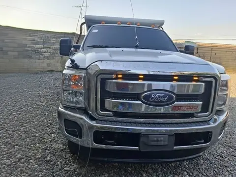 Ford F-350 5.4L 4x4 usado (2013) color Plata precio u$s35.500