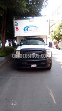 Ford F-450 XL 6.8L Aut usado (2015) color Blanco Oxford precio $600,000