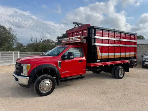 Ford F-450 KTP 6.7L Diesel Aut usado (2017) color Rojo precio $685,000