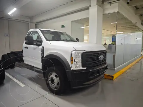 Ford F-550 XL nuevo color Blanco Oxford precio $1,162,000