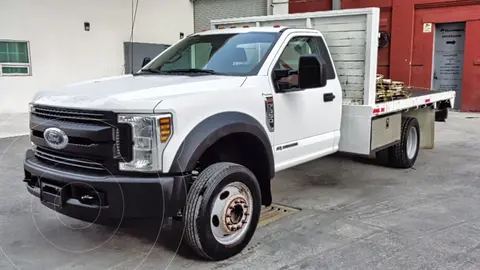 Ford F-550 KTP 6.7L Diesel Aut usado (2019) color Blanco precio $759,000