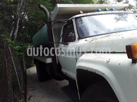 foto Ford F700 Plataforma usado (1976) color Blanco precio u$s10.000