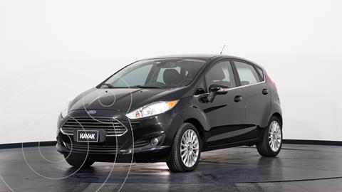 foto Ford Fiesta Kinetic Sedán Titanium usado (2015) color Negro Perla precio $1.620.000