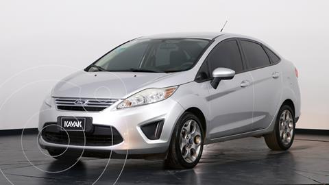 foto Ford Fiesta Kinetic Sedán Trend usado (2013) color Plata Estelar precio $1.280.000