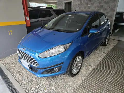 Ford Fiesta Kinetic SE usado (2016) color Azul Mediterraneo precio u$s11.500