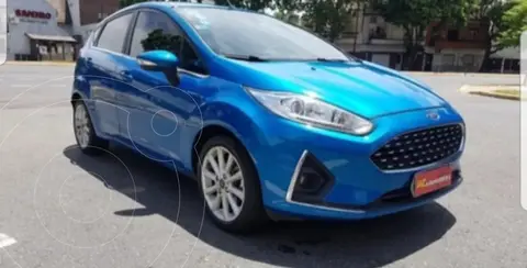 Ford Fiesta Kinetic Titanium Powershift usado (2018) color Azul Mediterraneo financiado en cuotas(anticipo $8.000.000)