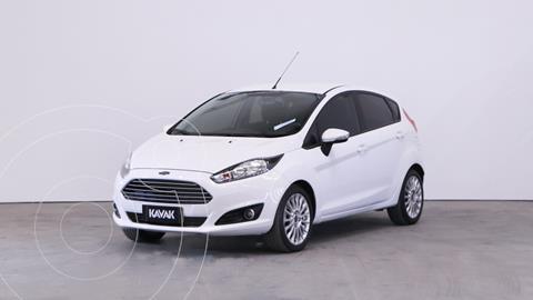 foto Ford Fiesta Kinetic SE usado (2016) color Blanco Oxford precio $1.310.000