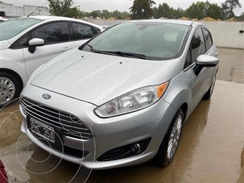 Ford Fiesta Kinetic Titanium usado (2016) color Plata Estelar precio $1.500.000