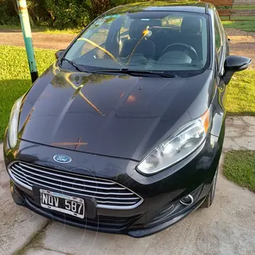 Ford Fiesta Kinetic SE Plus usado (2014) color Negro precio u$s10.900