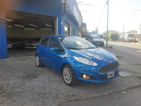 foto Ford Fiesta Kinetic SE usado (2016) color Azul precio $3.000.000