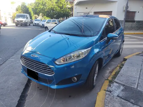 Ford Fiesta Kinetic SE usado (2015) color Azul precio u$s10.000