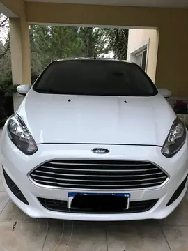 Ford Fiesta Kinetic S Plus usado (2017) color Blanco precio $2.900.000