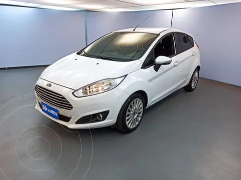 Ford Fiesta Kinetic SE usado (2015) color Blanco financiado en cuotas(anticipo $1.315.000)