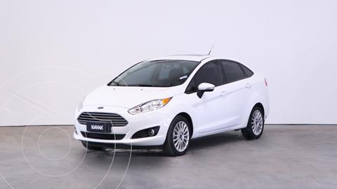 foto Ford Fiesta Kinetic SE Plus usado (2014) color Blanco Oxford precio $1.260.000